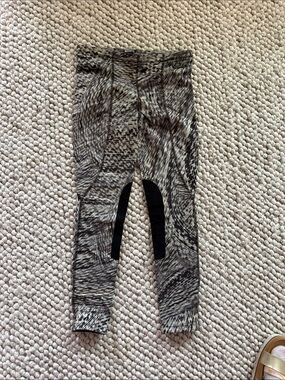 Kerrits Black and Gray Patterned Kids Leggings with Black Knee Panels